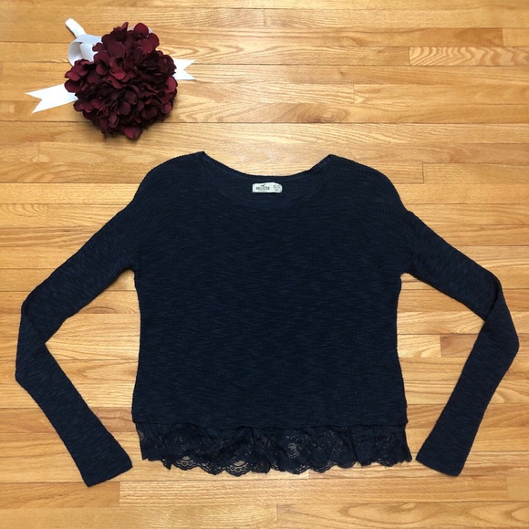 Hollister Sweater Top - Picture 1 of 4